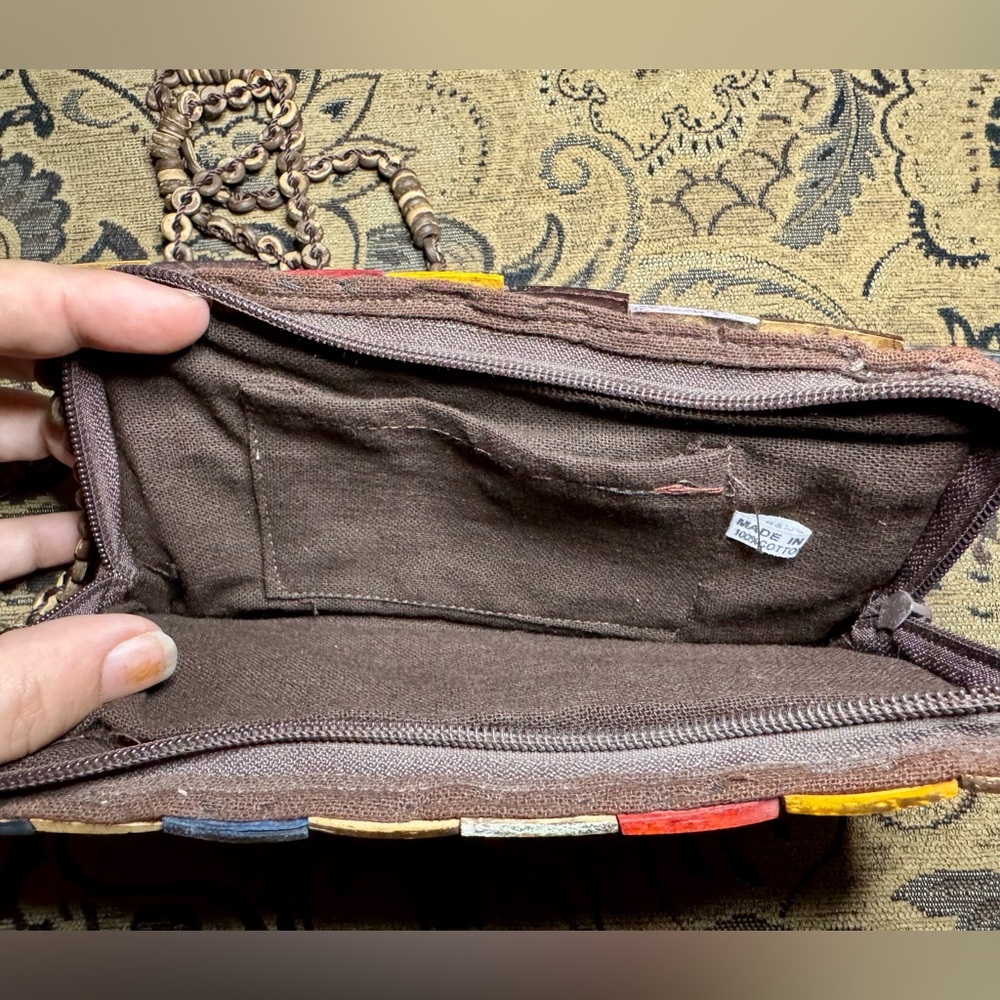 Handcrafted Coconut Shell Purse - Picture 13 of 15